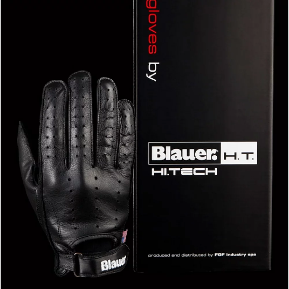Blauer CAFERACE