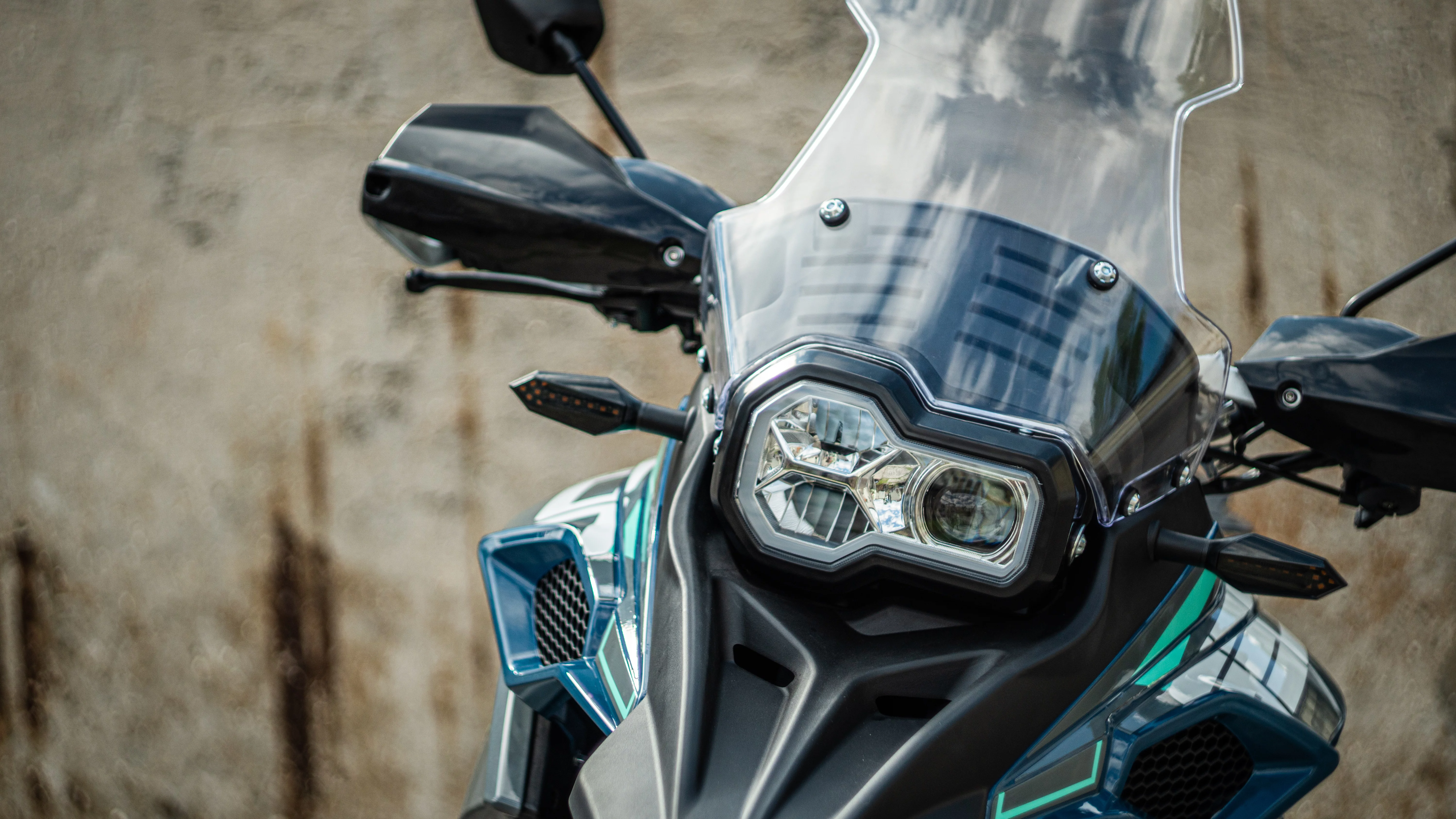 GEON ADV 300 