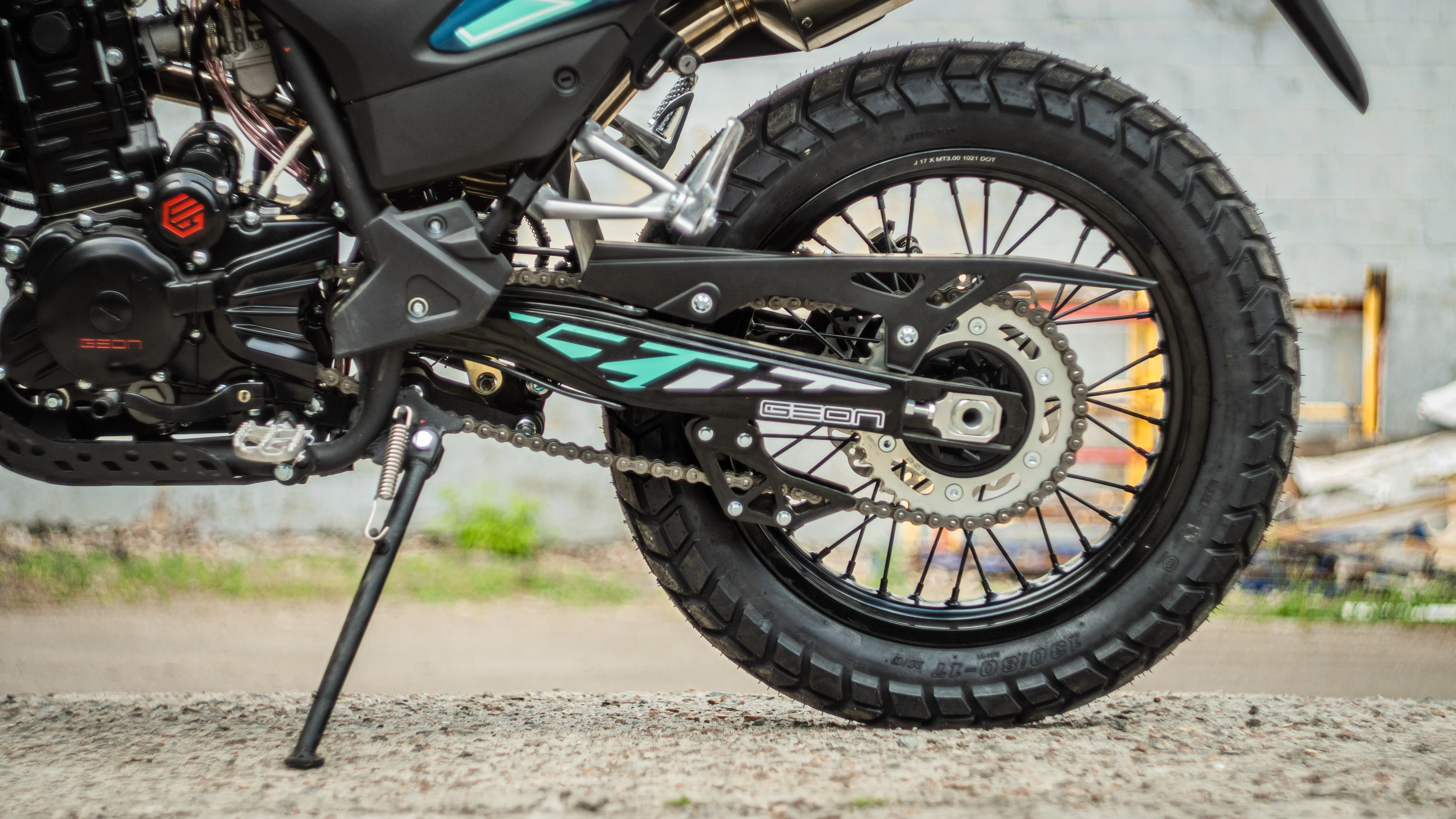 GEON ADV 300 