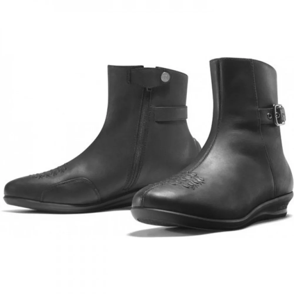 Icon SACRED LOW BOOT
