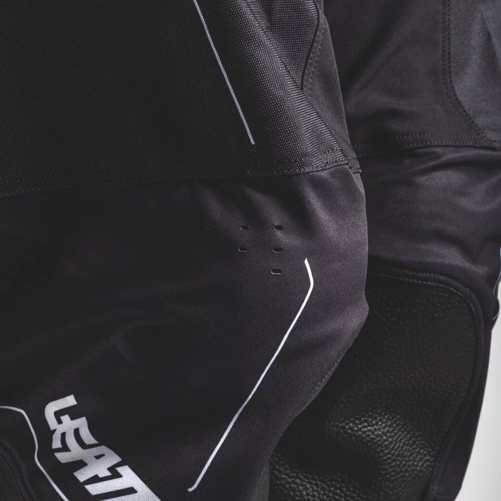 Leatt PANT MOTO 4.5 [BLACK]