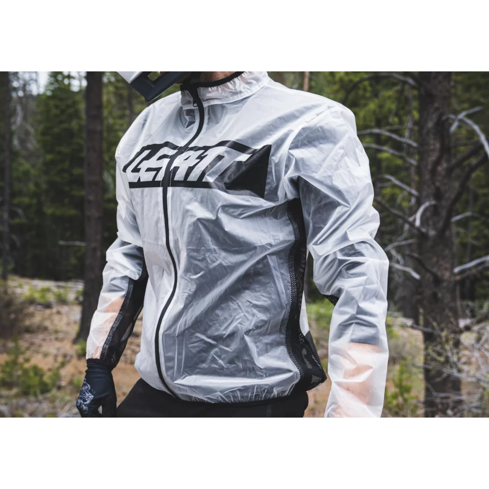 Leatt RACE W