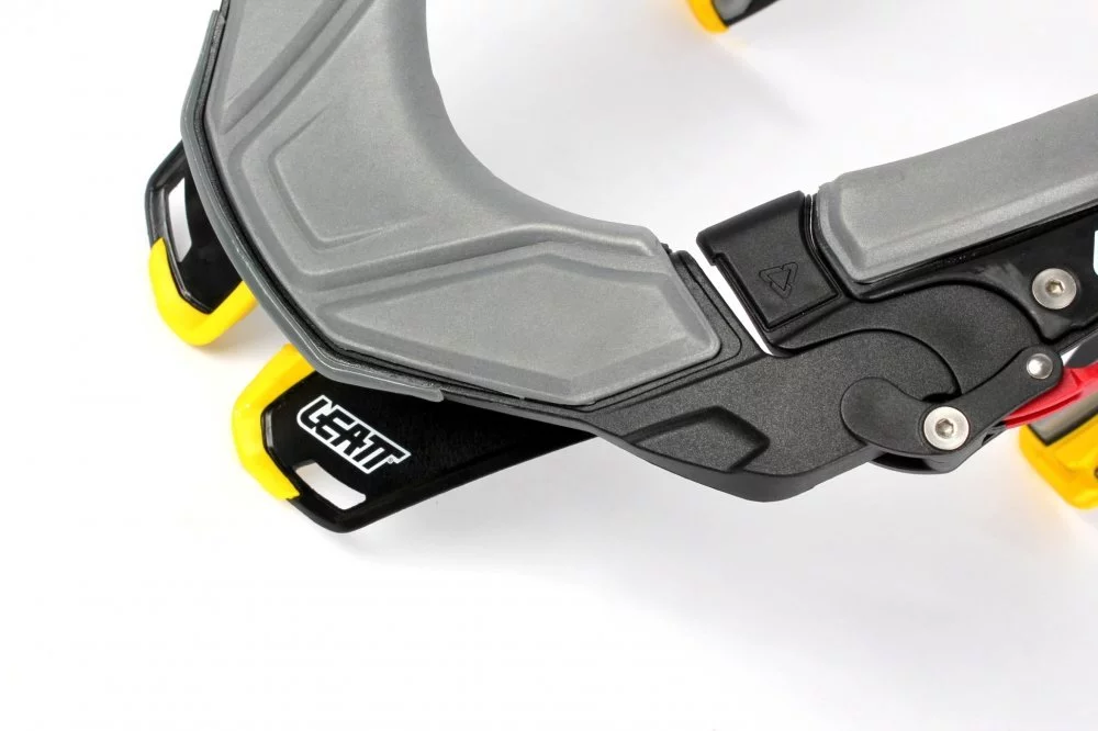 Leatt STX ROAD NECK BRACE [BLACK]