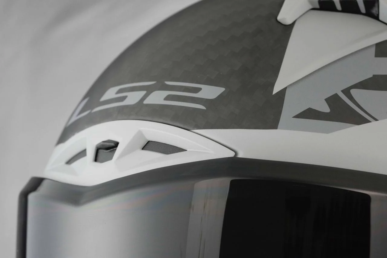 LS2 FF805 THUNDER GP AERO POLAR MATT BLACK