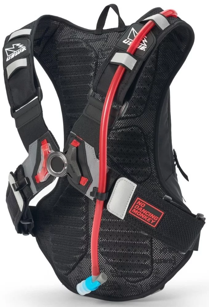 USWE MOTO HYDRO 12L HYDRATION PACK [BLACK]