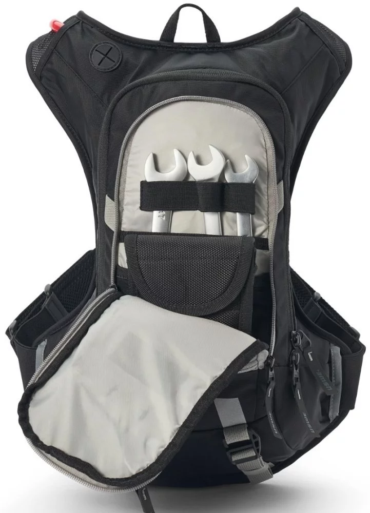 USWE MOTO HYDRO 12L HYDRATION PACK [BLACK]