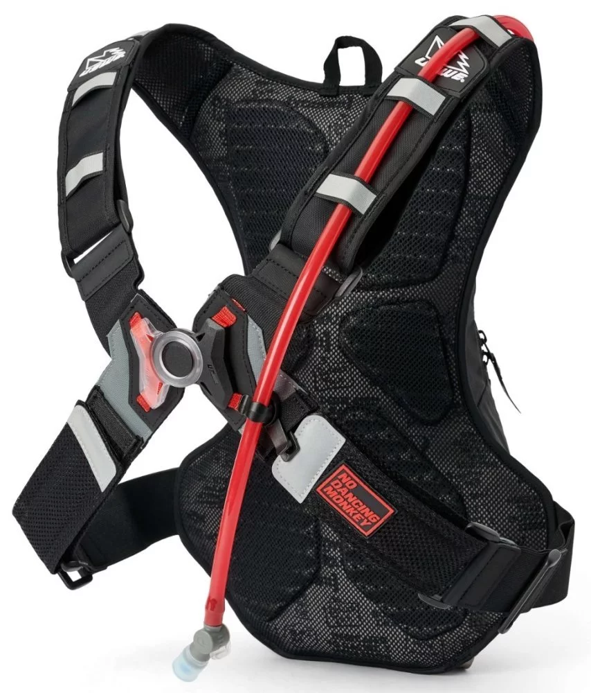 USWE MOTO HYDRO 8L HYDRATION PACK - ADVENTURE [BLACK]