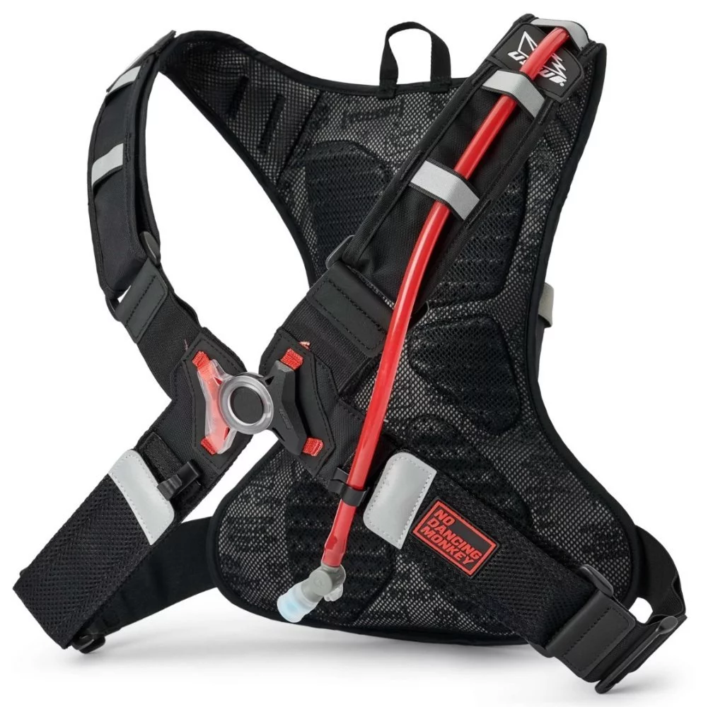 USWE RAW 4L HYDRATION PACK - ADVENTURE [BLACK]