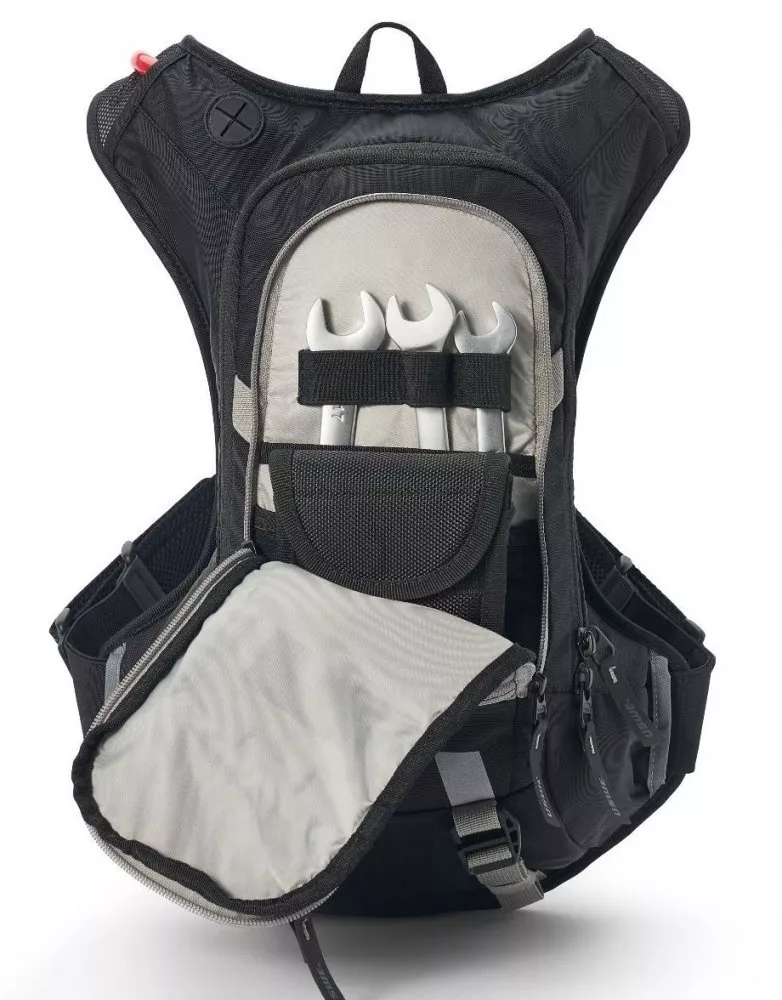 USWE RAW 8 [CARBON]