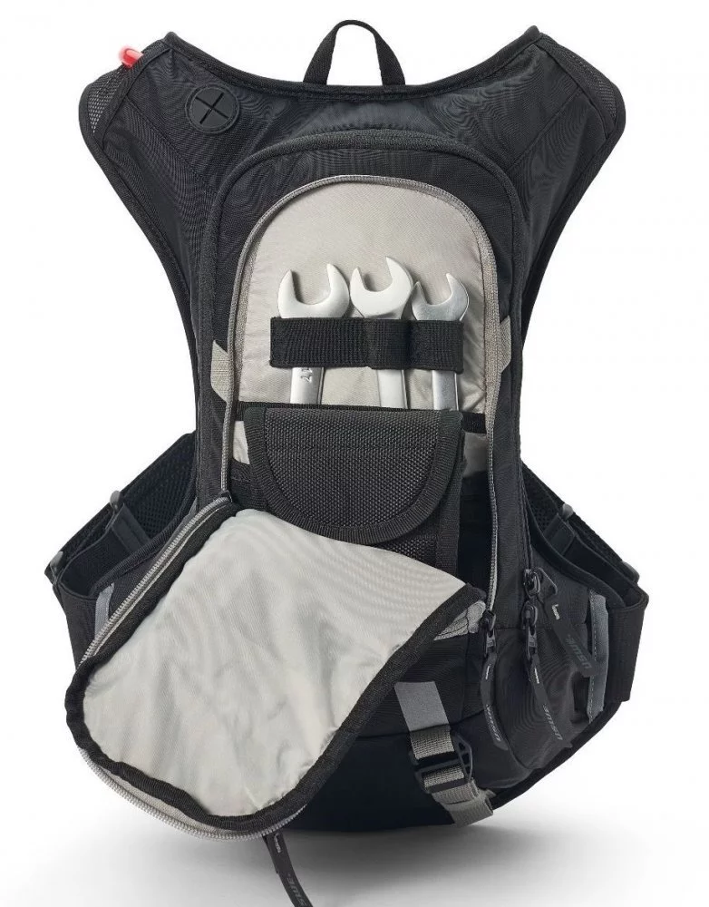 USWE RAW 8L [CARBON]