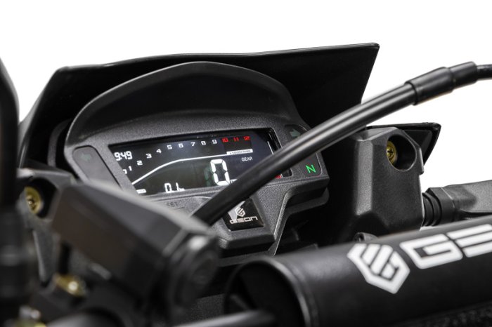 GEON X-LINE 250 4V (21/18)