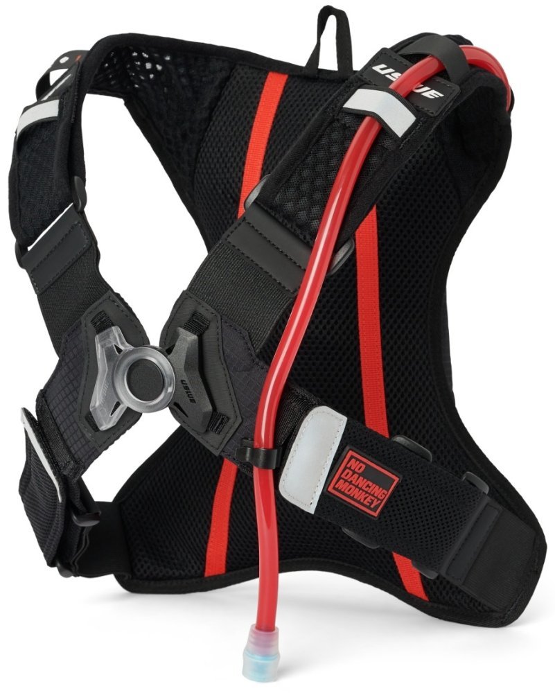 USWE OUTLANDER 2L HYDRATION PACK [BLACK]